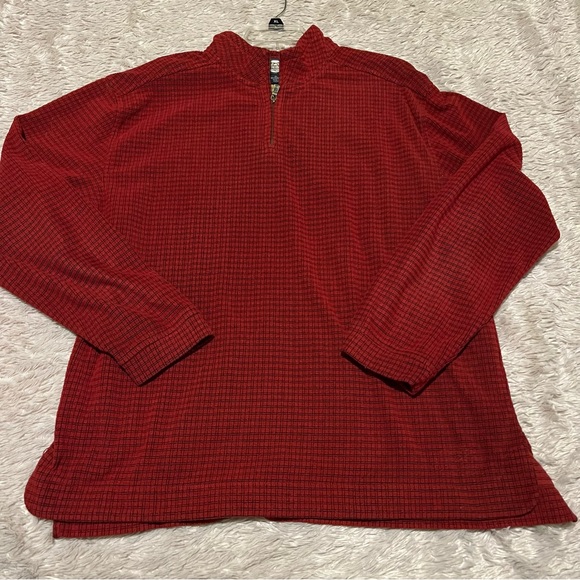 Tommy Bahama mens’ red black 3/4 zipper pullover size XL - Picture 3 of 9